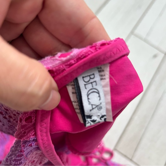 Becca Women’s One Piece Swimsuit Crochet Pink Purple Size L Mesh Sheer - Picture 7 of 9